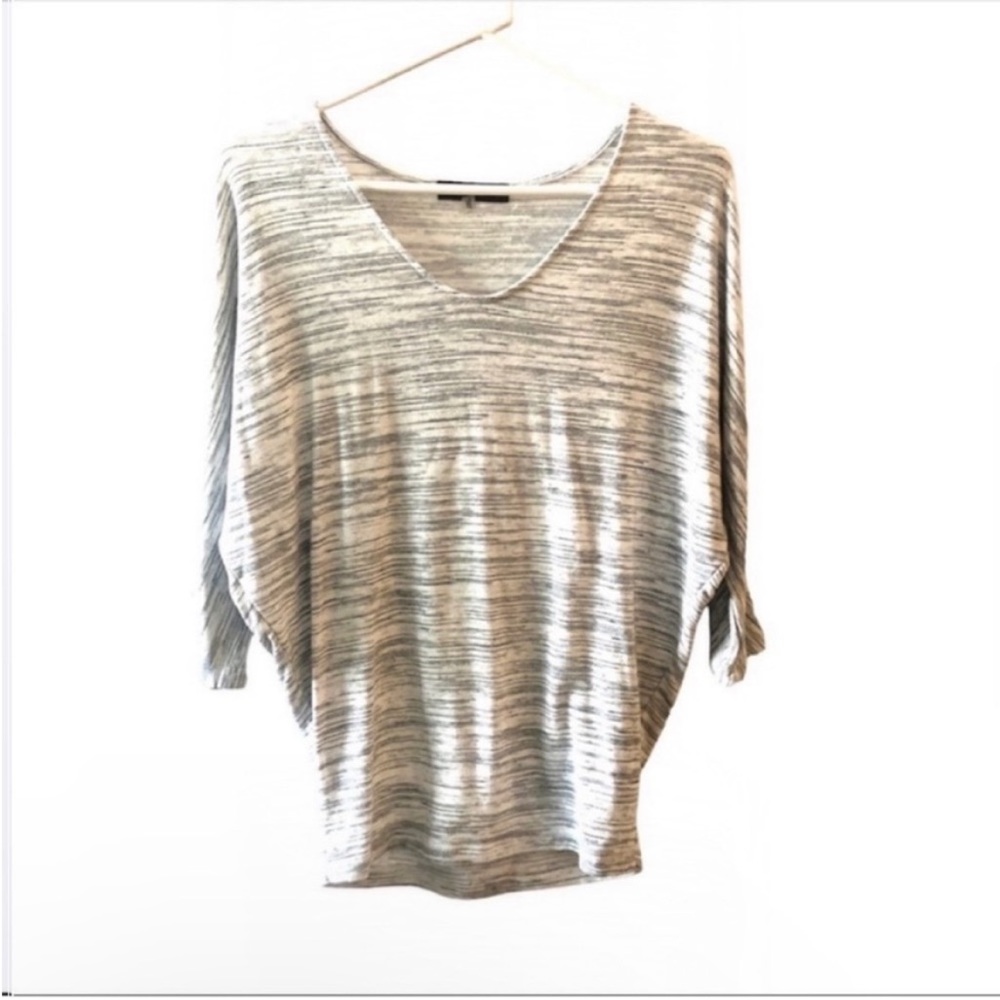 Laila Jayde Kaylinda Striped Dolman Sleeve V-Neck Top Gray White Loungewear XS